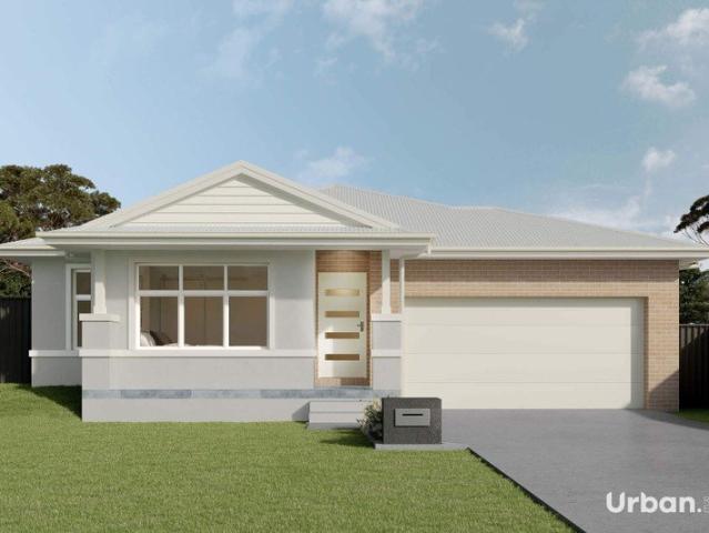 Stunning Four Bedroom Home in Lochinvar!