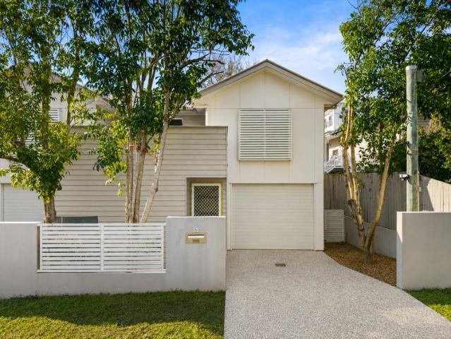 Stunning FREEHOLD Beauty Awaits.
