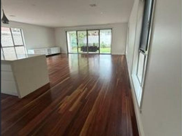Stunning Freestanding Home