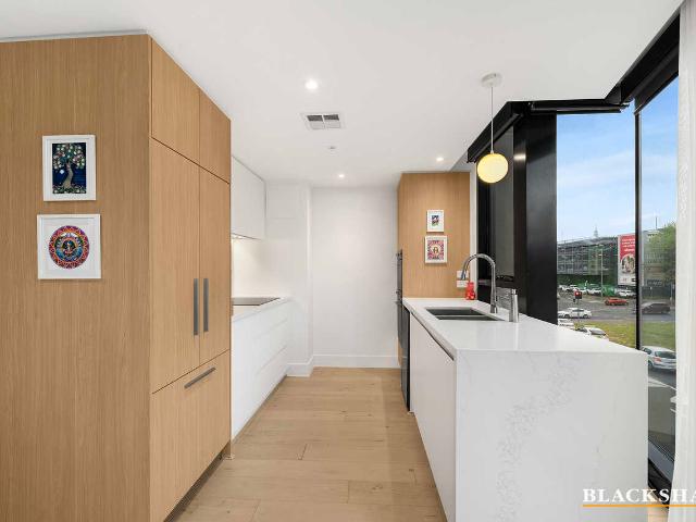 Stunning Fully Furnished Apartment in the highly desirable.
