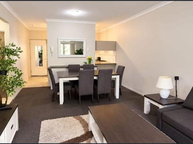 Stunning Fully Furnished Apartment