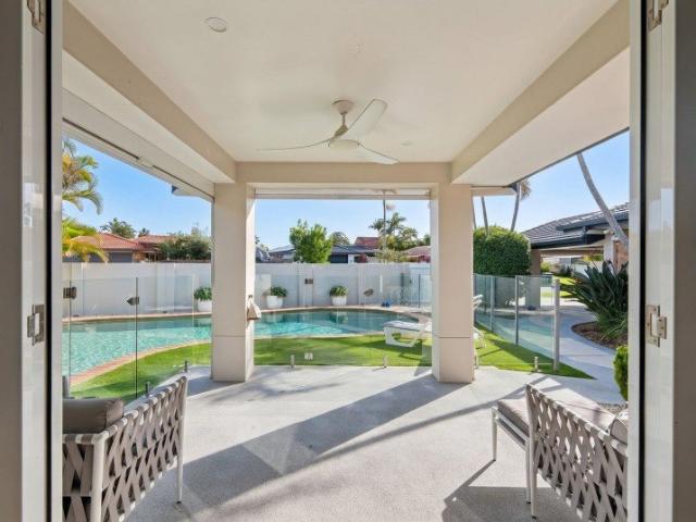 Stunning Fully Furnished Family Home in Clear Island Waters