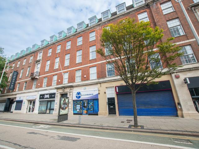 Stunning fully furnished studio apartment in the heart of Hull city centre