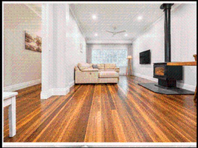 Stunning Period Home Near the Little Murray River