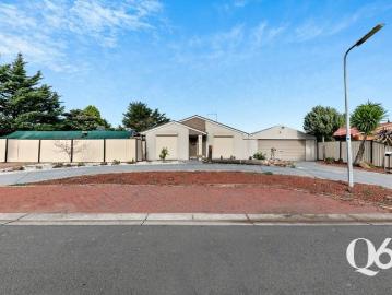 Stunning Fully Renovated Family Home!
