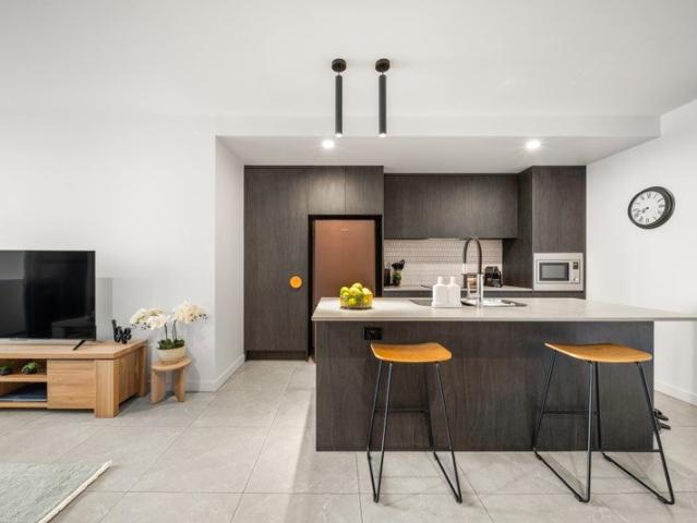 Stunning Furnished Apartment in Maroochydore