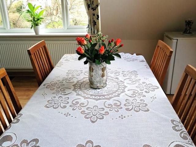 Stunning Furnished Penthouse 1 bed Flat Zone 3