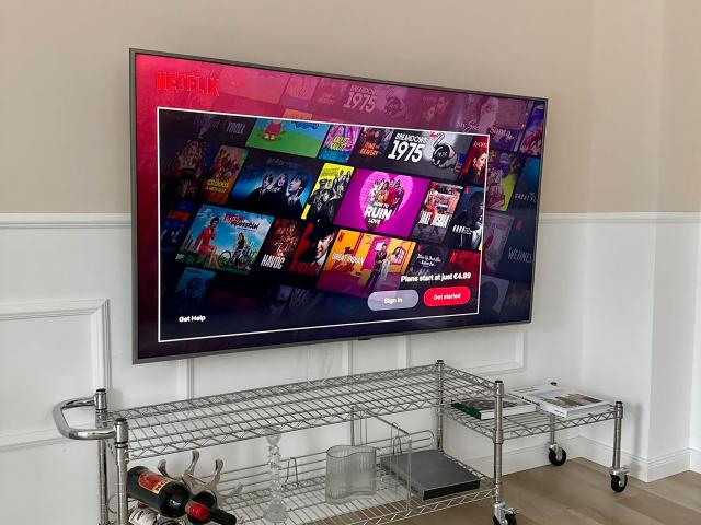Stunning Ground Floor Apartment Fully Equipped with Kitchen and Garden, Dortmund Amsterdam Apartments for Rent
