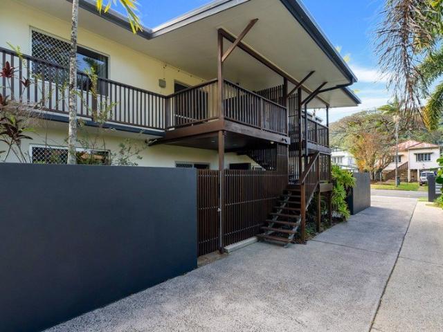 Stunning Ground Floor Unit with Courtyard Access