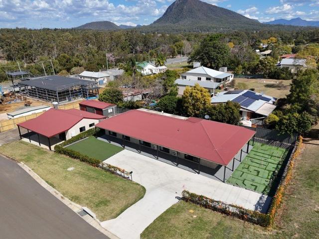 Stunning Home, Commercial opportunity & Income Potential