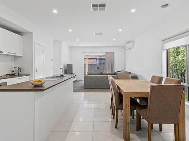 STUNNING HOME IN A GREAT LOCATION!