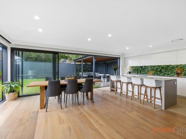 Stunning Home in Beachside Locale
