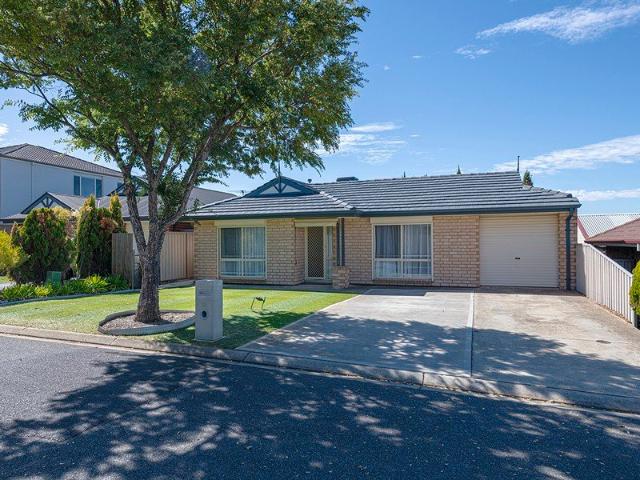 Stunning Home in Fantastic Location