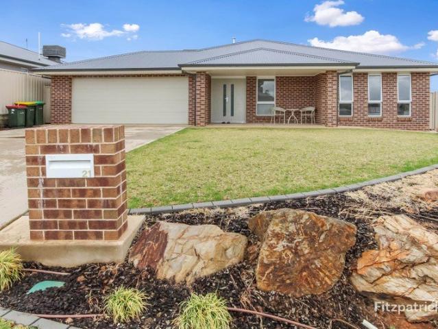 Stunning Home In Prime Location