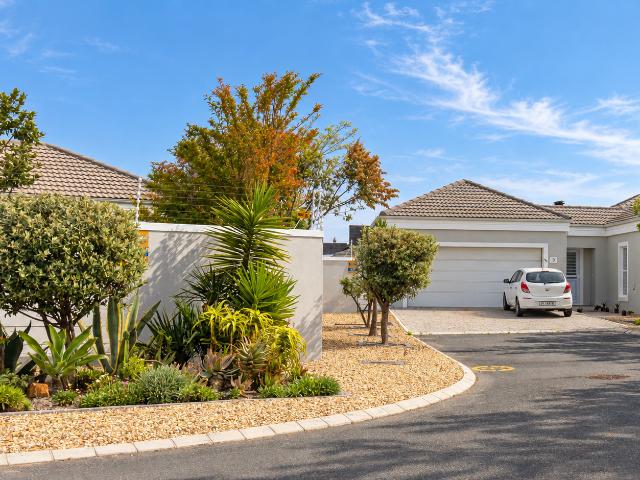 Stunning home in sought after New Sunningdale