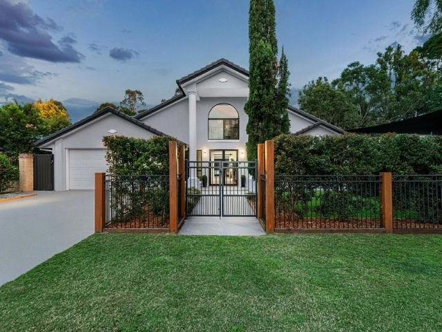 Stunning Home in Wishart and Mansfield Catchment