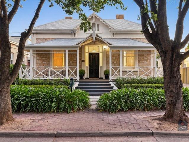 Stunning house in Prospect