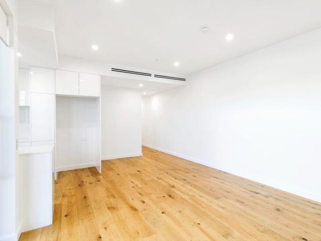 Stunning Luxurious Apartments in Cosmopolitan Location