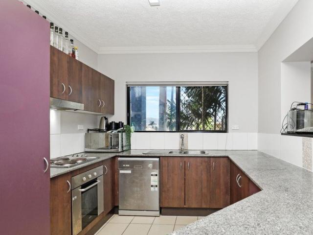 Stunning Luxury Apartment TENANTED