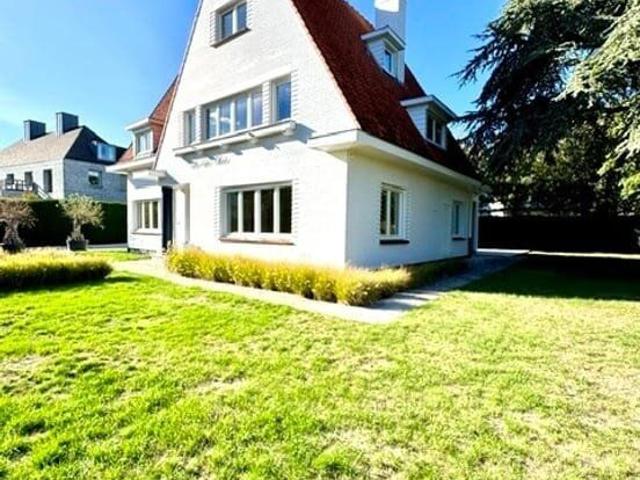 Stunning luxury villa in the heart of the Zoute