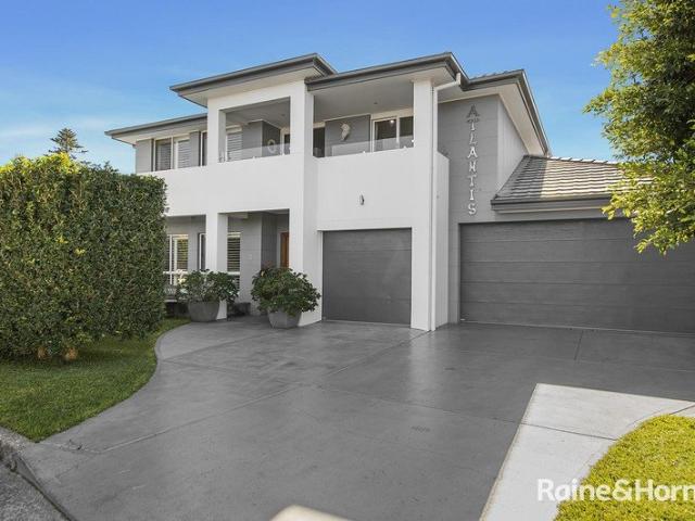Stunning Marks Point Lifestyle Home !