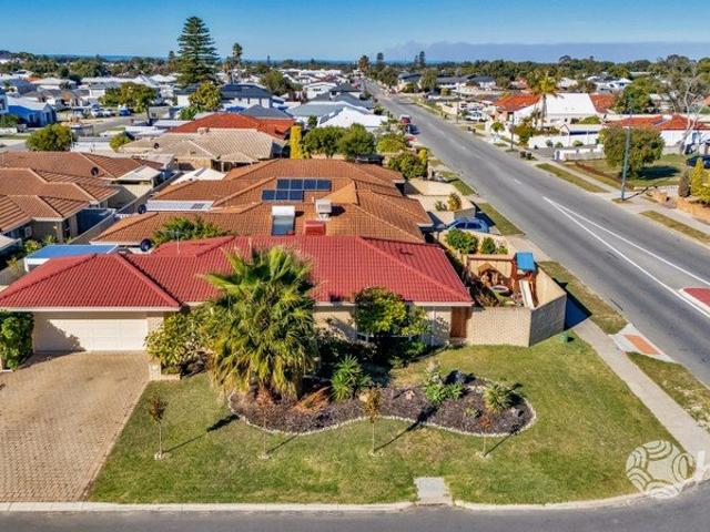 LEASE PENDING STUNNING, MODERN, BEACHSIDE LIFESTYLE!