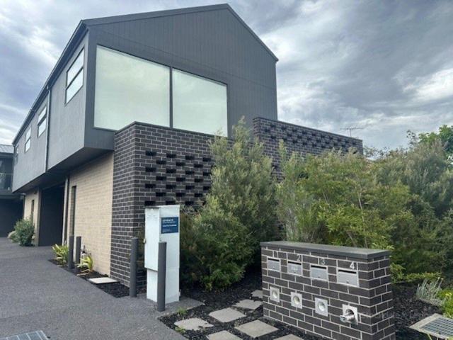 Stunning Modern Townhouse