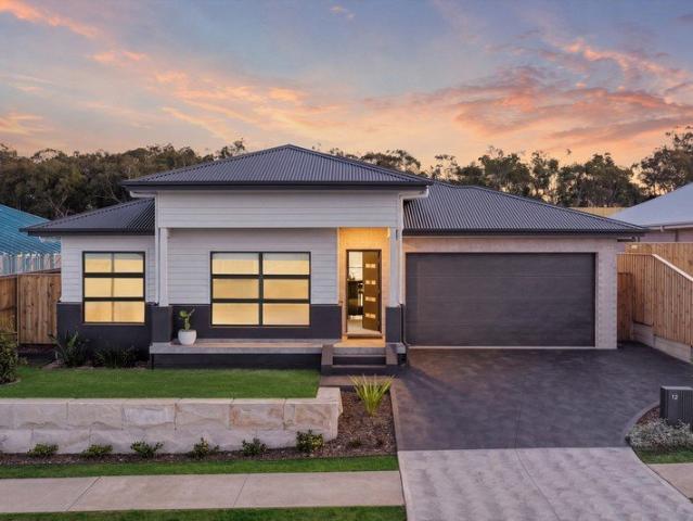 Stunning modern Tullipan Home