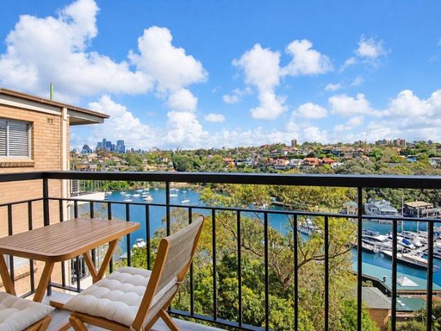 Stunning Mosman Bay Views