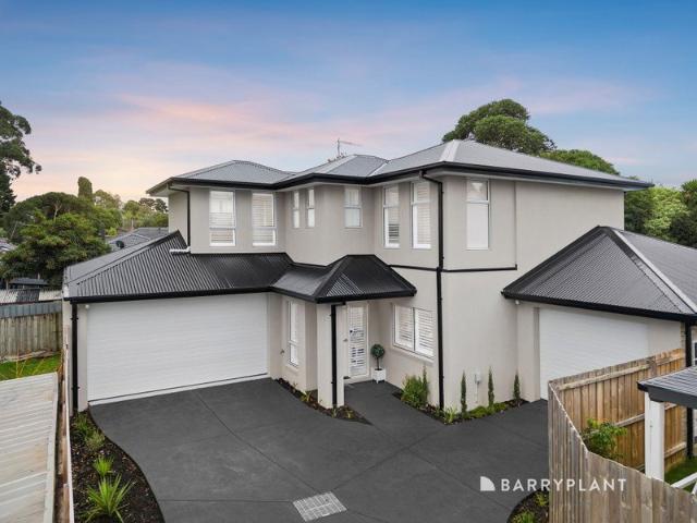 Stunning Near New Townhouse