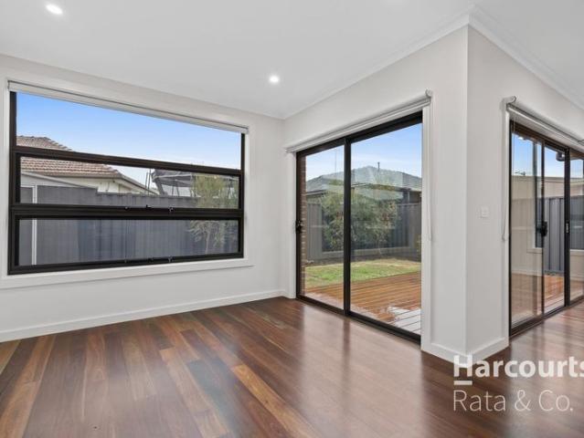 Stunning Near New Spacious Family Home!