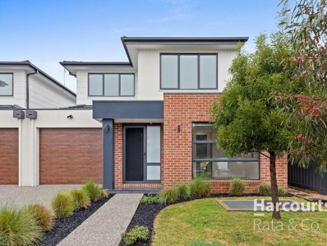Stunning Near New Spacious Family Home!