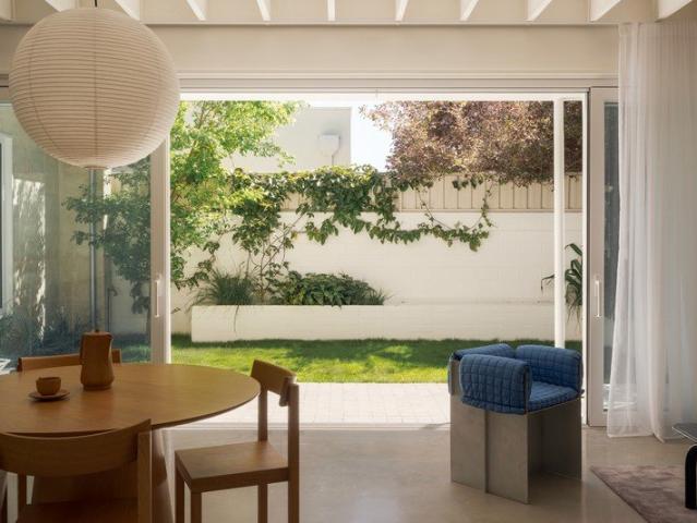 Stunning, New & Architecturally Designed