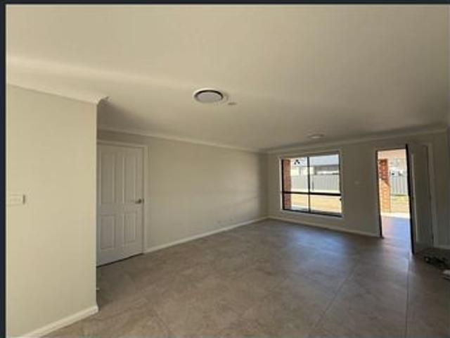 Stunning New Duplex in Gated Community