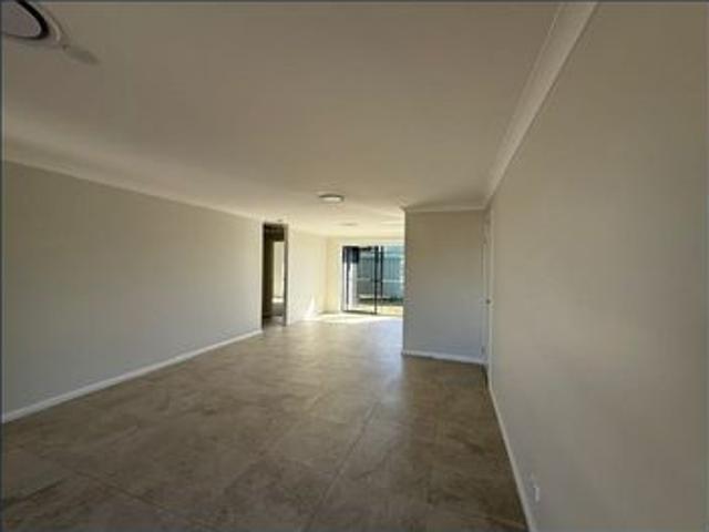 Stunning New Duplex in Gated Community