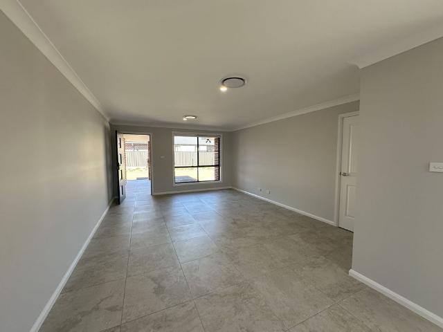 Stunning New Duplex in Gated Community