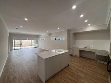 Stunning New Home In Anketell!