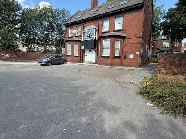 Stunning Newly Renovated 1 Bedroom Flat