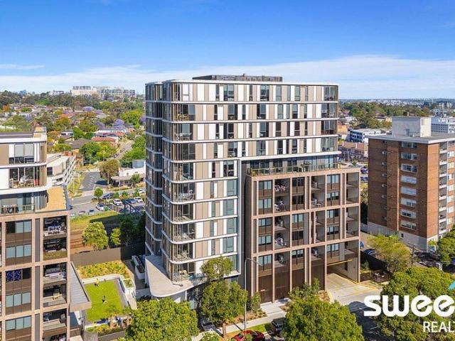 Stunning North Facing 2 Bedroom Apartment with Winter Garden