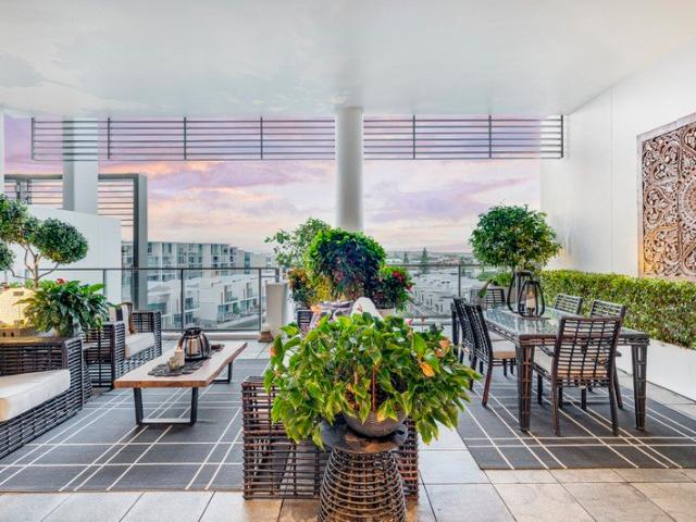 Stunning North Facing Penthouse Modern Elegance in a Picturesque Setting! Unfurnished