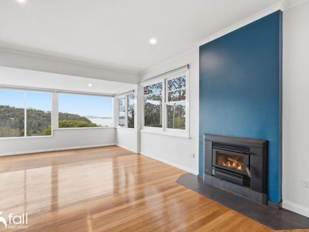 Stunning Ocean View Home with Brand New Deck