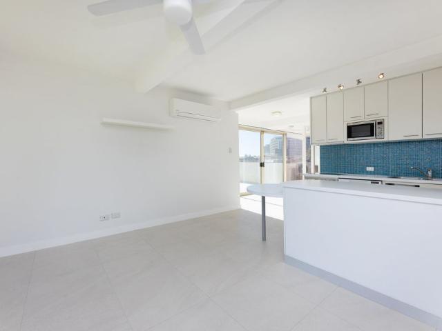 Stunning Ocean Views in Prime Scarborough Location