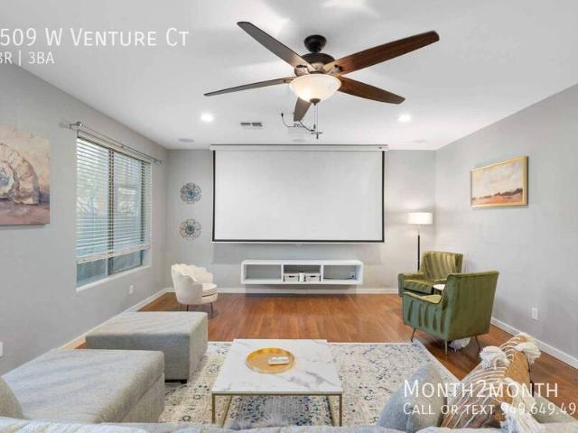 Stunning on Venture Ct