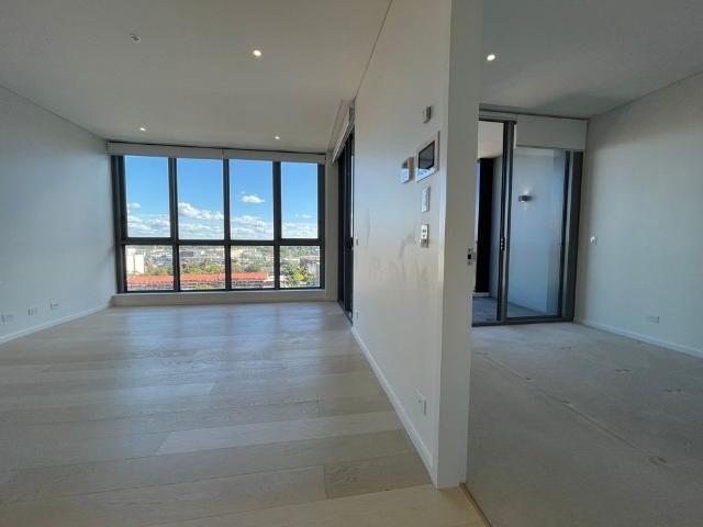 Stunning One bedroom apartment in Darling Square For Rent!