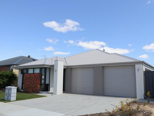 STUNNING One Bedroom Dual Living Home!