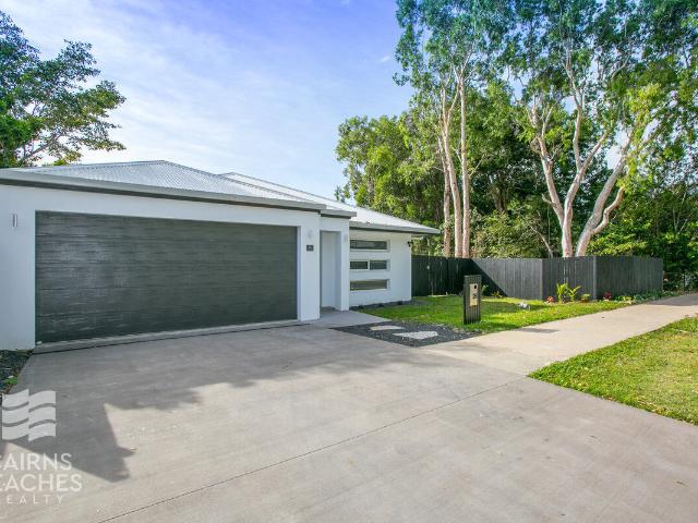 Stunning Palm Cove Home