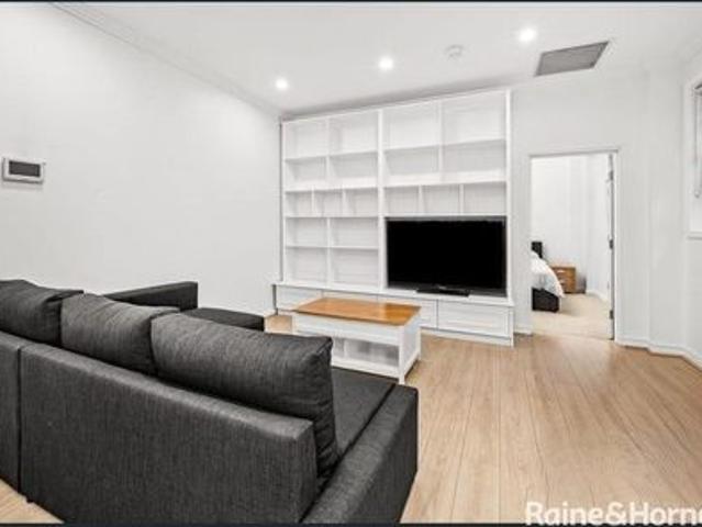 Stunning Partly Furnished 1 Bedroom Apartment