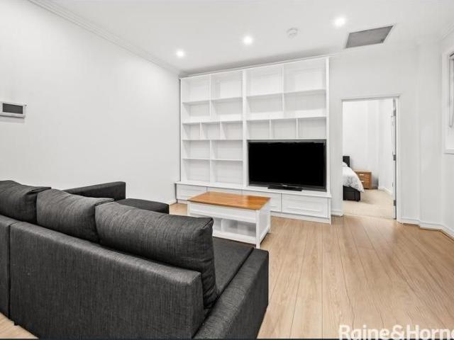 Stunning Partly Furnished 1 Bedroom Apartment