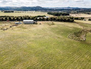 Boambolo, Yass Valley, Victoria - Equipped kitchen