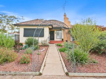 Stunning Period Home Offering Modern Comfort & Timeless Appeal